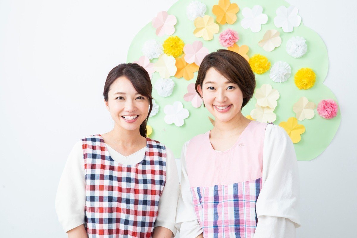 保育エプロンは保育士さんやママたちの必須アイテム！オススメの保育エプロン３選！の画像