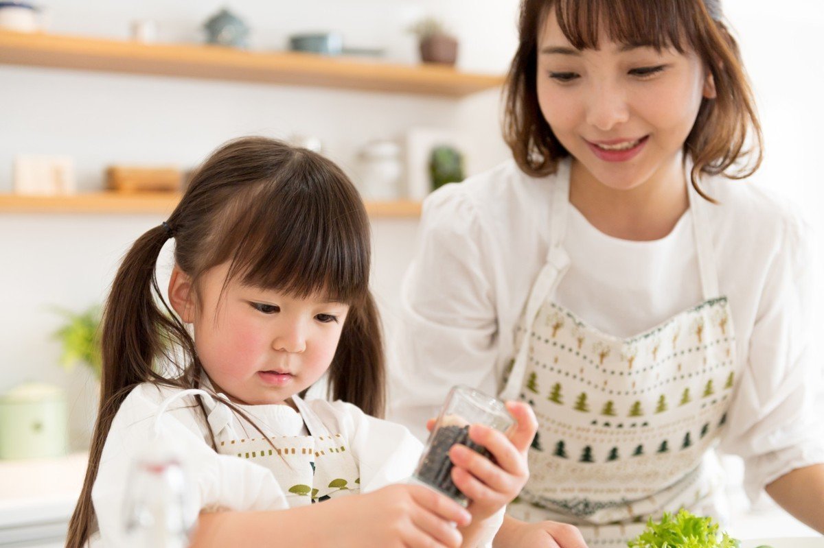 初めての料理でももう迷わない！子どもに料理を教えるには？の画像