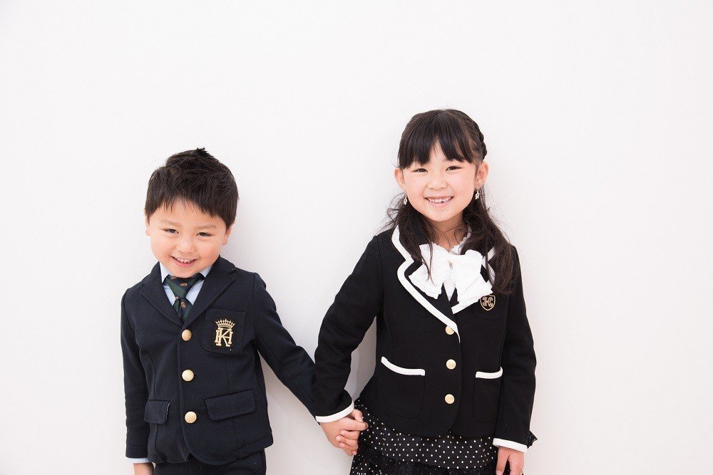 【卒園式や入学式にも】子ども用フォーマル服はレンタルがおススメ？男の子・女の子向けフォーマル服の画像